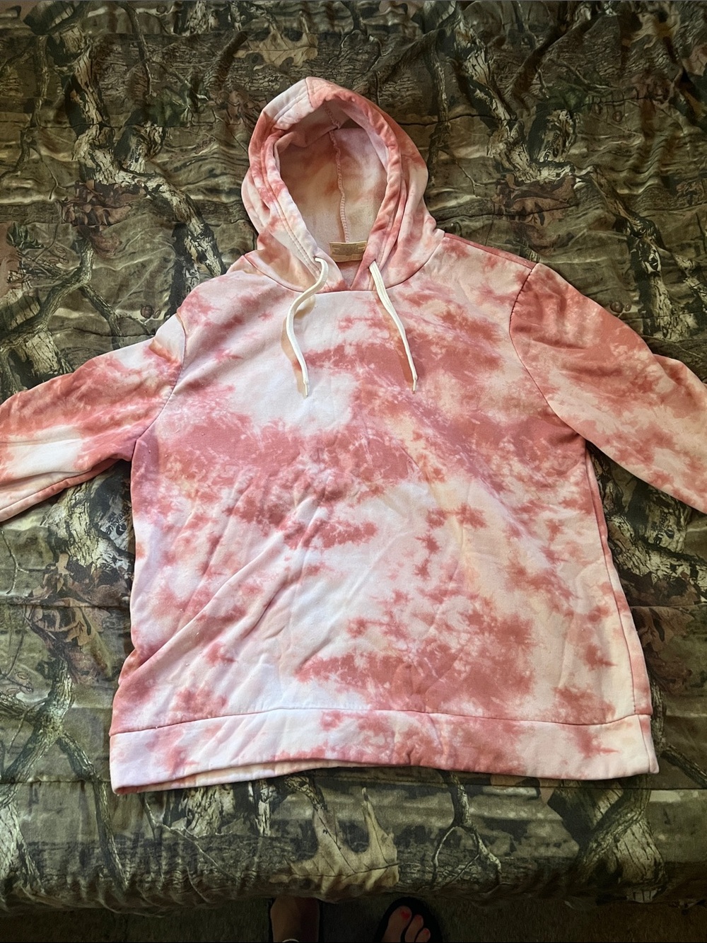 Bobbie Brooks Pink/White Tie-Dye Hoodie Sweater